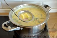Фото приготовления рецепта: Суп с ветчиной, сельдереем и молочной заправкой - шаг №12