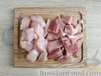 Фото приготовления рецепта: Котлеты на пару в сковороде (из куриного и свиного фарша) - шаг №3