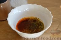 Фото приготовления рецепта: Запечённое филе индейки в пряном маринаде с соевым соусом - шаг №4