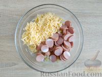 Фото приготовления рецепта: Макароны с сыром и сосисками, в микроволновке - шаг №9