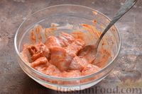 Фото приготовления рецепта: Шашлычки из индейки с помидорами черри (в духовке) - шаг №4
