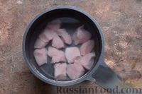 Фото приготовления рецепта: Куриный суп с цветной капустой - шаг №2