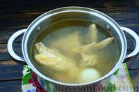 Фото приготовления рецепта: Суп с брокколи и чечевицей, на курином бульоне - шаг №3