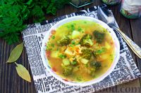 Фото приготовления рецепта: Суп с брокколи и чечевицей, на курином бульоне - шаг №18