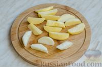 Фото приготовления рецепта: Рулетики из индейки с сыром, яблоком и зеленью (в духовке) - шаг №9