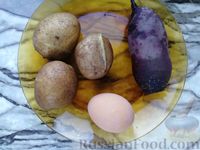 Фото приготовления рецепта: Слоёный салат с копчёной курицей, свёклой, картофелем и морковью по-корейски - шаг №4