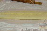 Фото приготовления рецепта: Дрожжевой пирог с индейкой, картошкой и грибами - шаг №21