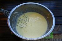 Фото приготовления рецепта: Ленивый капустный пирог на кефире, с цельнозерновой мукой - шаг №9