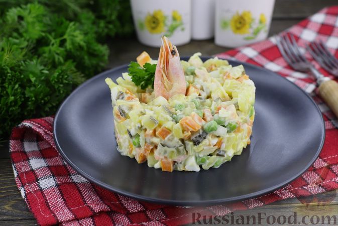 Слоёный салат из морепродуктов с грибами - Интернет-магазин gkhyarovoe.ru