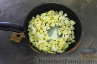 Фото приготовления рецепта: Трубочки из вытяжного теста, с яблоками и корицей - шаг №2