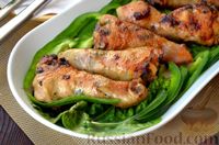 Фото к рецепту: Куриные голени, фаршированные филе, шампиньонами и овощами (на сковороде)