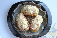 Фото приготовления рецепта: Картошка-гармошка, запечённая с помидорами и сыром - шаг №8