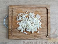 Фото приготовления рецепта: Салат из кальмаров с помидорами и сыром - шаг №7