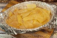 Фото приготовления рецепта: Картофельная запеканка  с курицей, сладким перцем и кукурузой - шаг №7