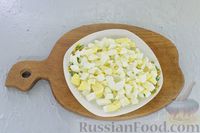 Фото приготовления рецепта: Запеканка из гречки с овощами, яйцами и сыром - шаг №8