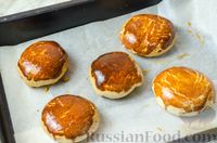 Фото приготовления рецепта: Пирожки из песочного медового теста с орехами и сухофруктами - шаг №15