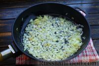 Фото приготовления рецепта: Тушёная тыква с консервированной фасолью - шаг №4