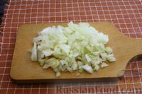 Фото приготовления рецепта: Заливной пирог с картошкой и капустой (на кефире) - шаг №5