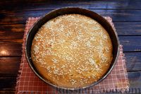 Фото приготовления рецепта: Заливной пирог с картошкой и капустой (на кефире) - шаг №21