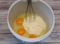 Фото приготовления рецепта: Домашний сыр из моркови, молока и сметаны - шаг №6