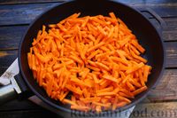 Фото приготовления рецепта: Морковная запеканка с изюмом - шаг №5