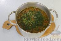 Фото приготовления рецепта: Нутовый суп с копчёной грудинкой и орехами - шаг №16