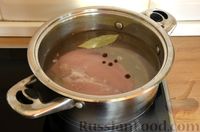 Фото приготовления рецепта: Сырный суп-пюре с куриным филе - шаг №2