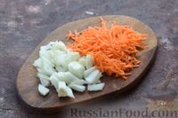 Фото приготовления рецепта: Красный борщ с фасолью и солёными огурцами - шаг №6