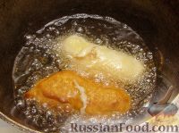Фото приготовления рецепта: Сосиски в кляре - шаг №11