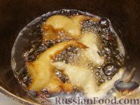 Фото приготовления рецепта: Сосиски в кляре - шаг №12
