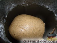 Фото приготовления рецепта: Тушёная краснокочанная капуста с фаршем, фасолью и сладким перцем - шаг №7