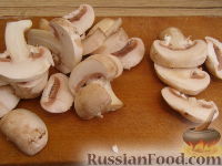 Фото приготовления рецепта: Куриное филе в грибном кляре - шаг №3