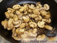 Фото приготовления рецепта: Куриное филе в грибном кляре - шаг №4