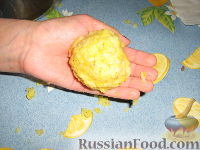 Фото приготовления рецепта: Рисовые "Апельсинки" с соусом Рагу   (Arancini al ragu) - шаг №10