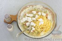 Фото приготовления рецепта: Картофельная запеканка с перцем, помидорами, оливками и сыром - шаг №11