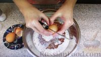 Фото приготовления рецепта: Печёночный торт - шаг №5