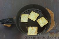Фото приготовления рецепта: Запеканка из гречки с рыбой и помидором - шаг №7