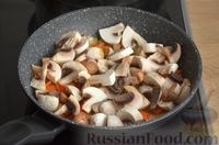 Фото приготовления рецепта: Запеканка из цветной капусты с грибами и сыром - шаг №6
