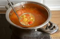 Фото приготовления рецепта: Рисовый суп с овощами (на сливочном масле) - шаг №8