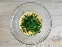 Фото приготовления рецепта: Сырные палочки на кефире, с зелёным луком (на сковороде) - шаг №5