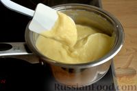 Фото приготовления рецепта: Торт "Наполеон" из лаваша с масляно-заварным кремом и вареньем - шаг №11