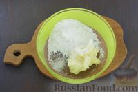 Фото приготовления рецепта: Песочное печенье "Шишки" с какао - шаг №2