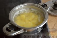 Фото приготовления рецепта: Фаршированные перцы с мясом и картофельным пюре - шаг №2