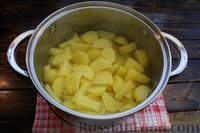 Фото приготовления рецепта: Жареные палочки из картофельного пюре, с кунжутом (во фритюре) - шаг №3