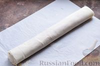 Фото приготовления рецепта: Рулетики из теста фило, с мясной нарезкой и сыром - шаг №7