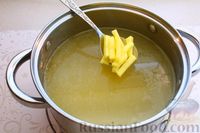 Фото приготовления рецепта: Куриный суп с лапшой из лаваша - шаг №11