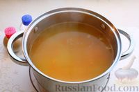 Фото приготовления рецепта: Куриный суп с лапшой из лаваша - шаг №13