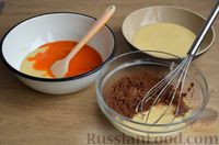 Фото приготовления рецепта: Апельсиновые полосатые кексы - шаг №8