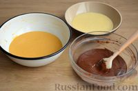 Фото приготовления рецепта: Апельсиновые полосатые кексы - шаг №9