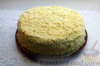 Фото приготовления рецепта: Торт на сгущёнке, со сметанным кремом (на сковороде) - шаг №24